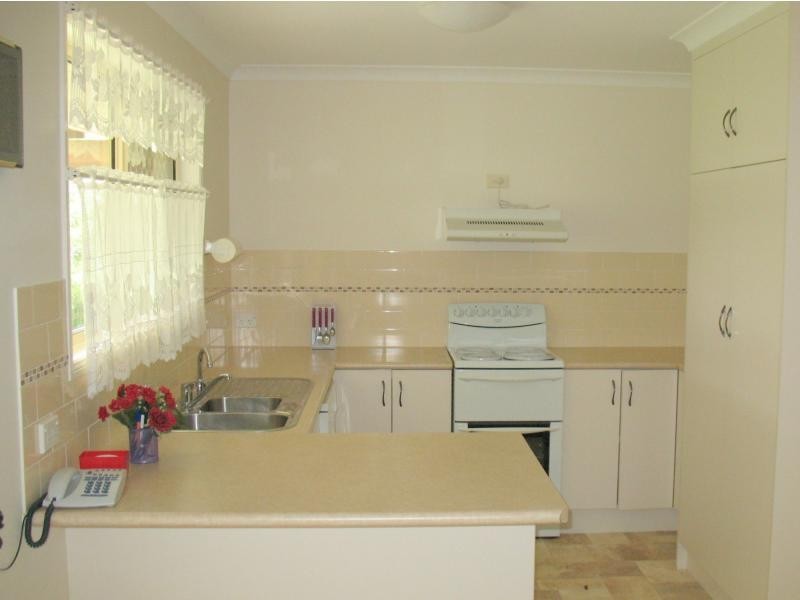 11 Burns Crescent, Wondai QLD 4606