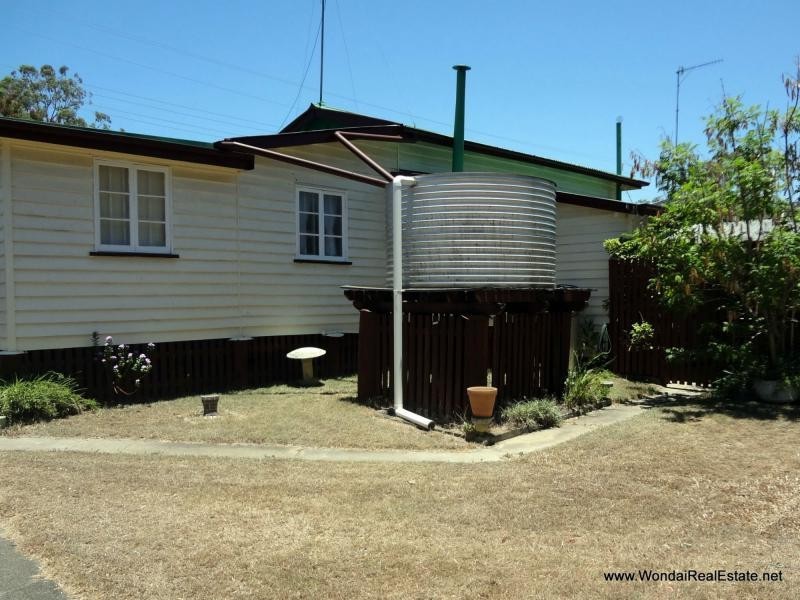 99 Pring Street, Wondai QLD 4606