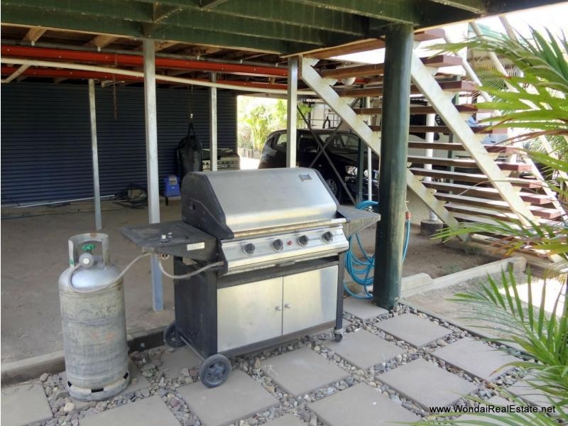 45 Baynes Street, Wondai QLD 4606