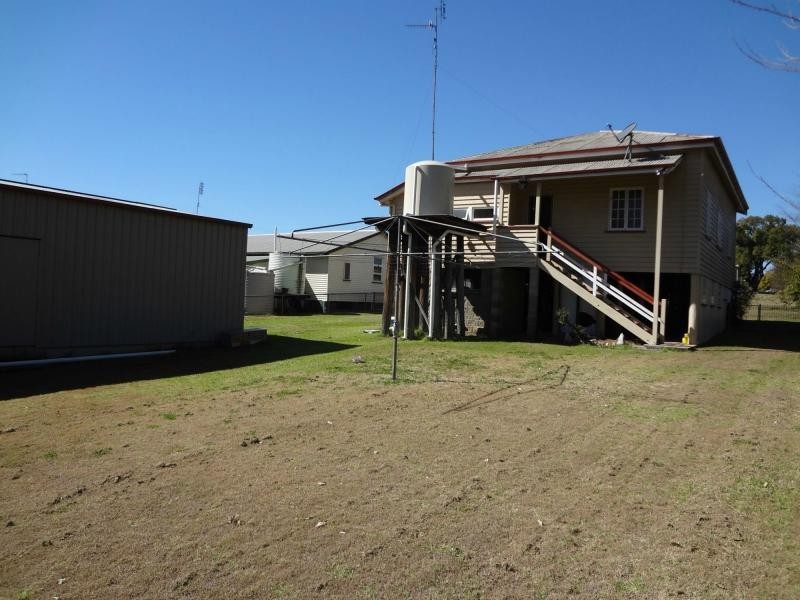 13 Haly Street, Wondai QLD 4606