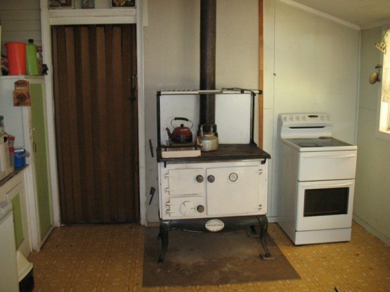 120 MacKenzie Street, Wondai QLD 4606