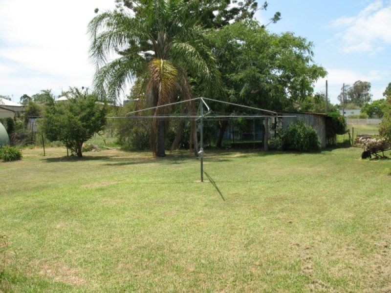 120 MacKenzie Street, Wondai QLD 4606