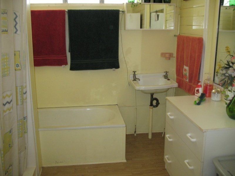 120 MacKenzie Street, Wondai QLD 4606