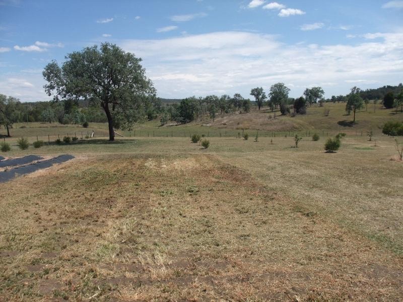 L37 Elizabeth Place, Proston QLD 4613