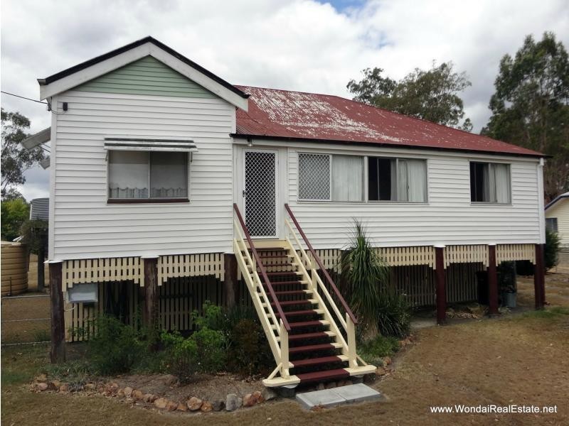 92 Scott Street, Wondai QLD 4606