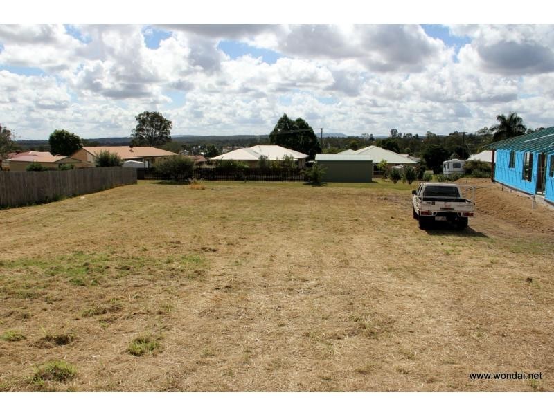 73 Grant Crescent, Wondai QLD 4606