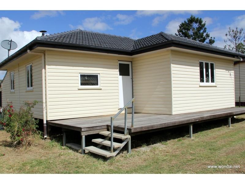 20 Peroone Street, Wondai QLD 4606