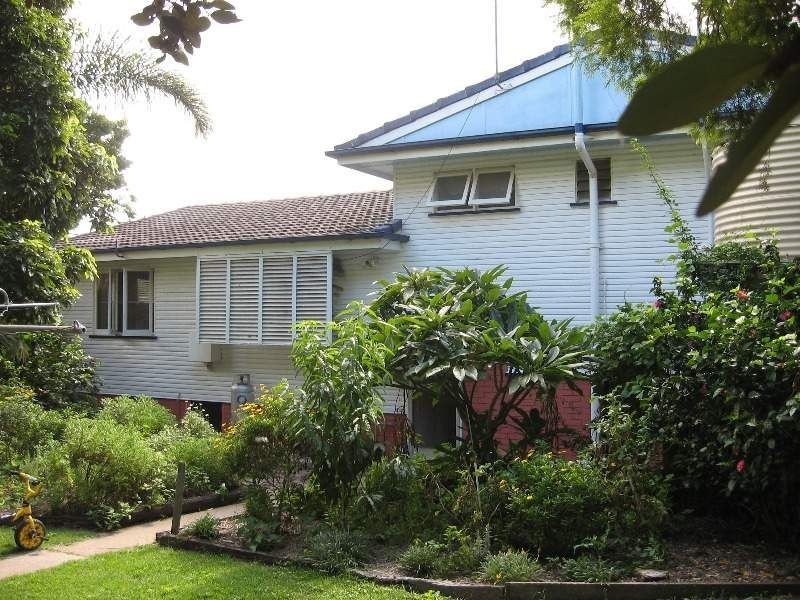 33 Nutt Street, Murgon QLD 4605