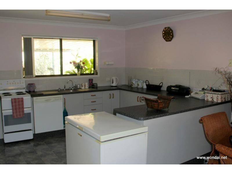 102 Baynes Street, Wondai QLD 4606