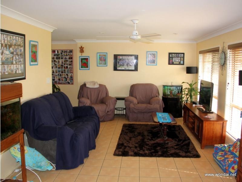 22 Burns Crescent, Wondai QLD 4606