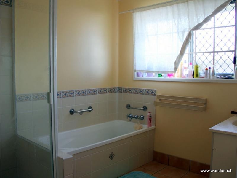 22 Burns Crescent, Wondai QLD 4606