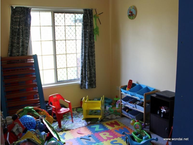 22 Burns Crescent, Wondai QLD 4606