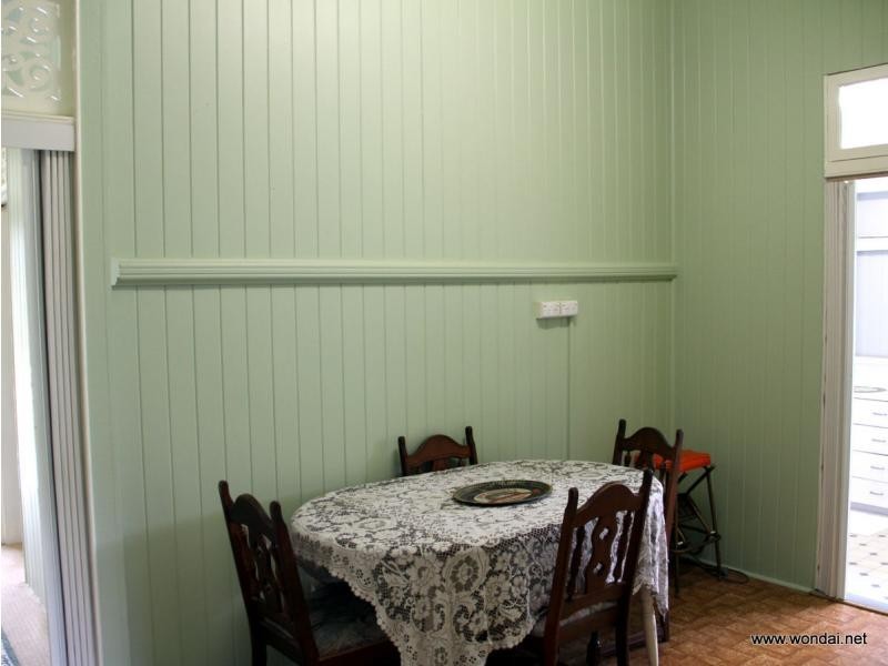 8 Main Street, Cloyna QLD 4605