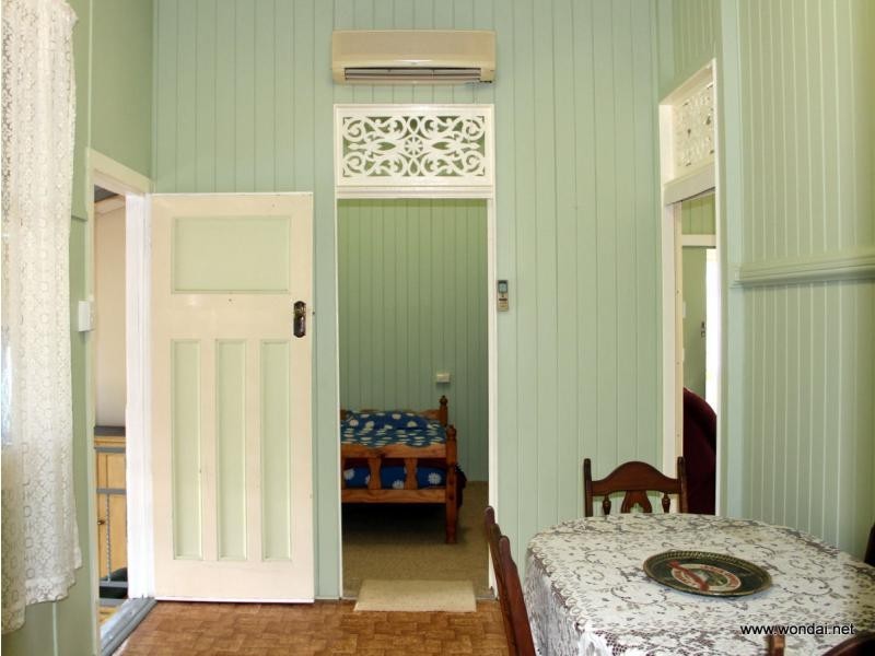 8 Main Street, Cloyna QLD 4605