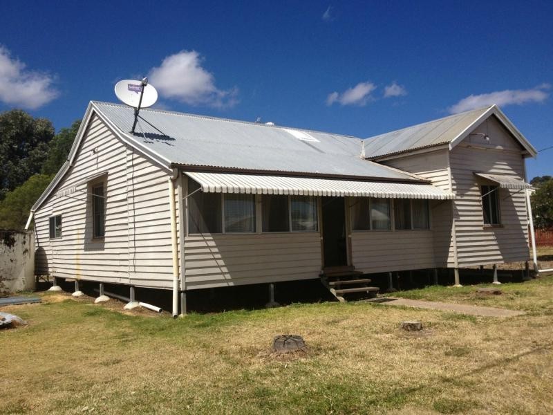 3 Main Street, Cloyna QLD 4605