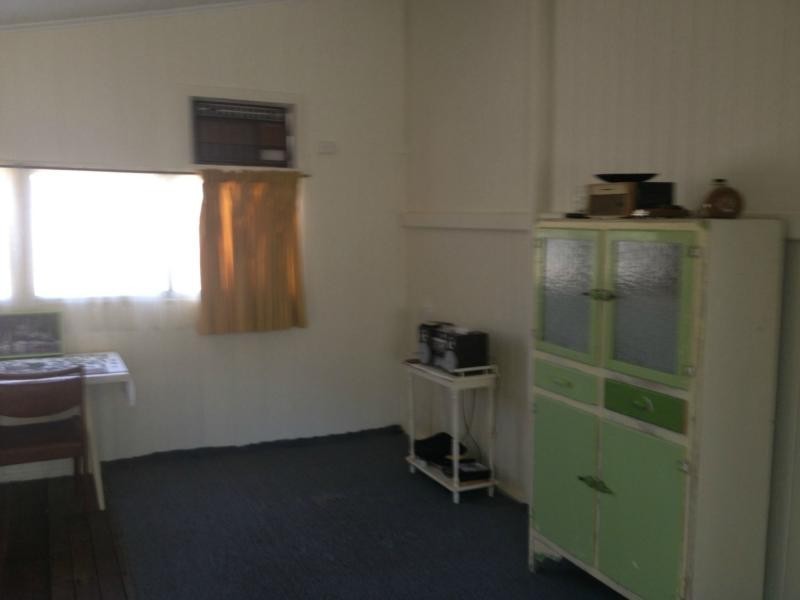 3 Main Street, Cloyna QLD 4605