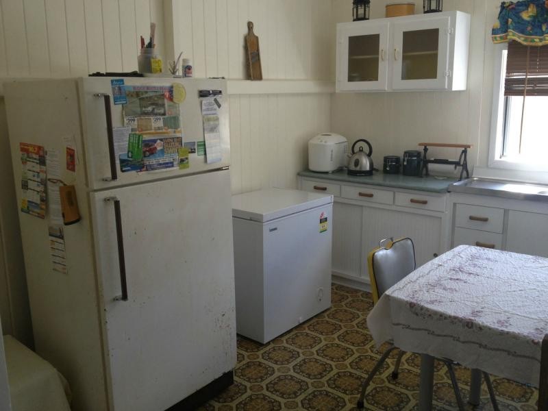 3 Main Street, Cloyna QLD 4605