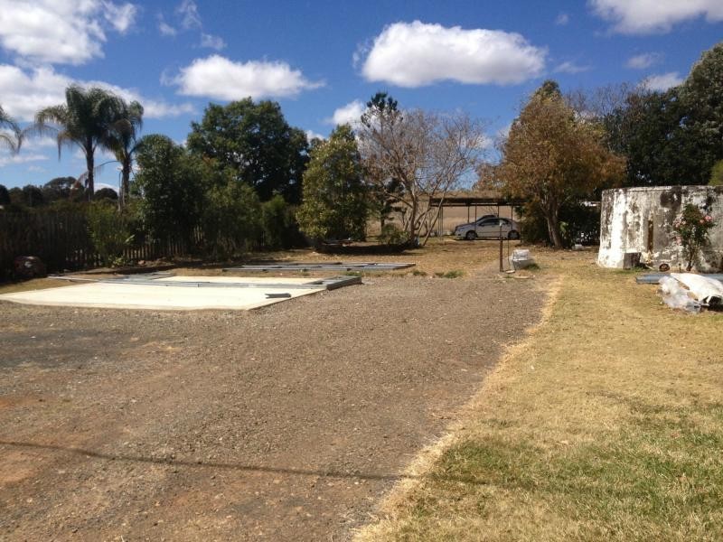 3 Main Street, Cloyna QLD 4605