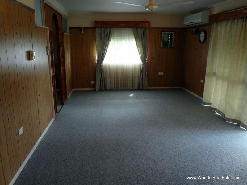 38 Baynes Street, Wondai QLD 4606