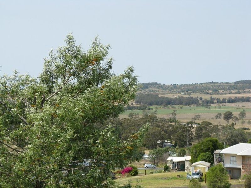 7 Home Street, Tingoora QLD 4608