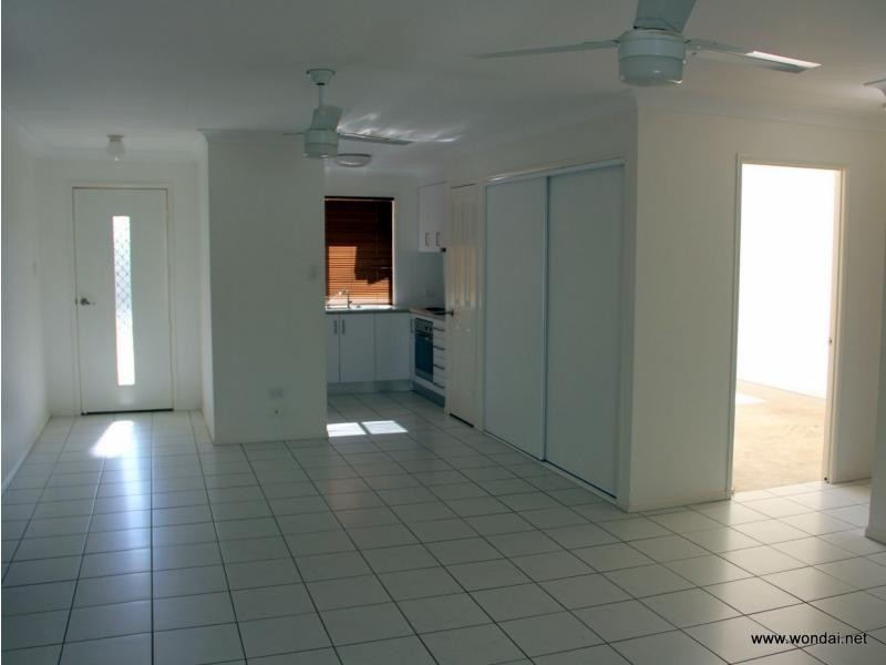 Unit 1,2,3/32 Greenview Road, Wondai QLD 4606