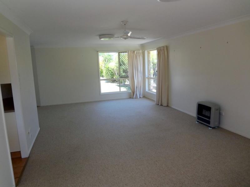 10 Shelton Street, Murgon QLD 4605