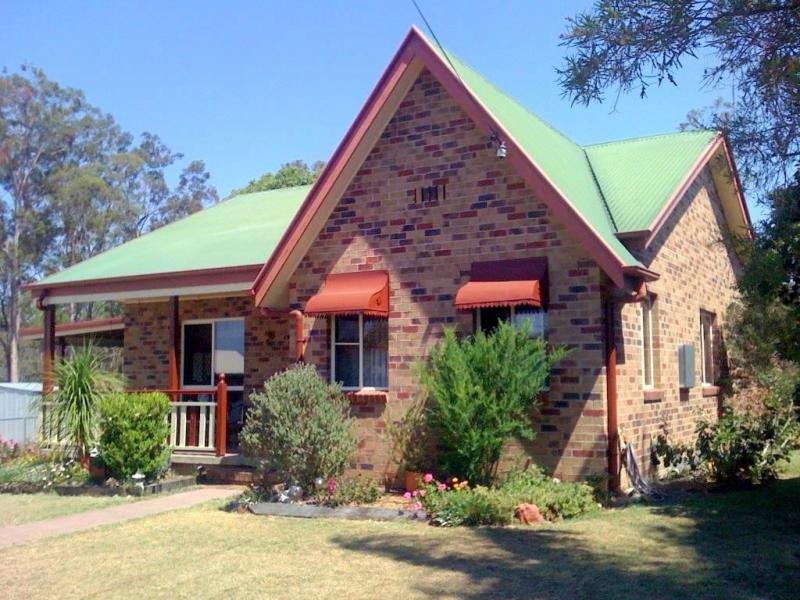 24 Burns Crescent, Wondai QLD 4606