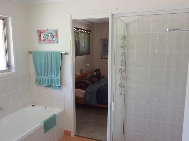 52 Huston Road, Wondai QLD 4606