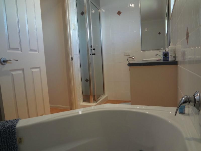 28 Burns Crescent, Wondai QLD 4606