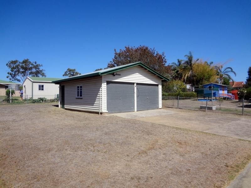 17 Taylor Street, Murgon QLD 4605