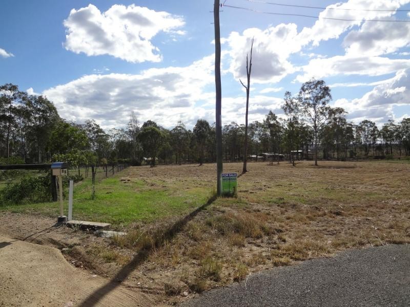 12 Warren Court, Wondai QLD 4606