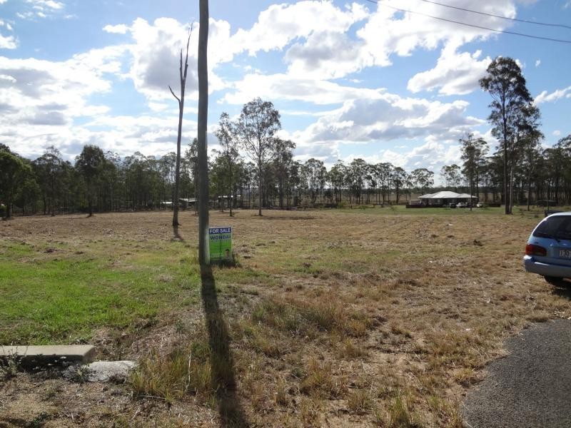 12 Warren Court, Wondai QLD 4606