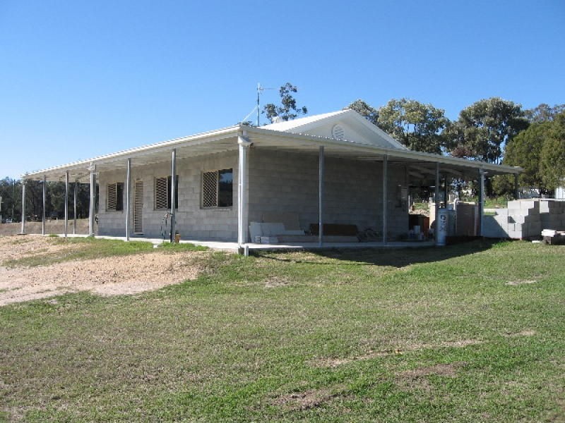 22 Jellicoe Street, Proston QLD 4613