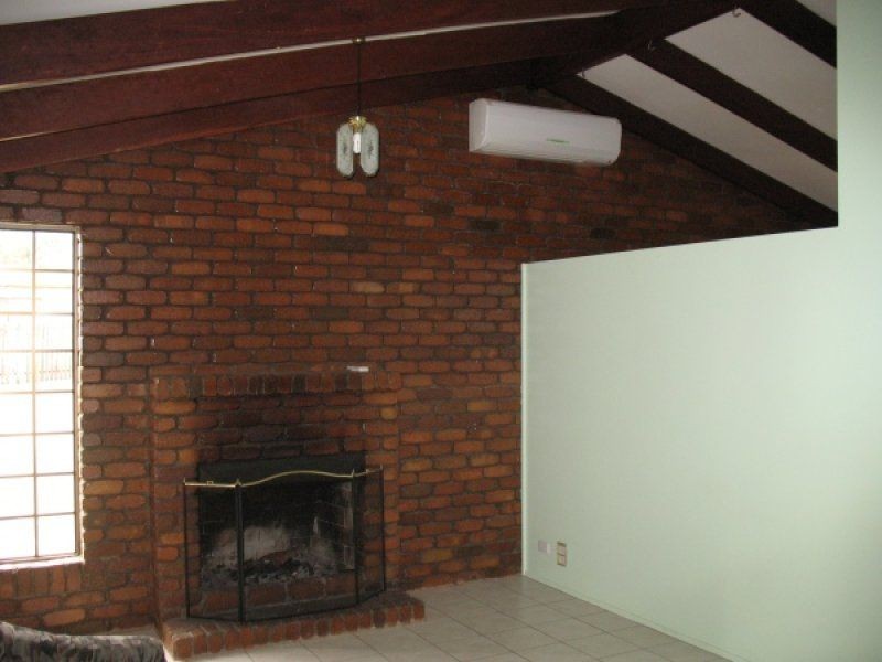 98 Pring Street, Wondai QLD 4606