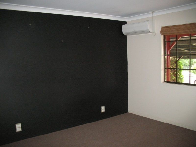 98 Pring Street, Wondai QLD 4606