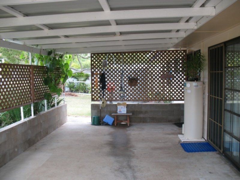 98 Pring Street, Wondai QLD 4606