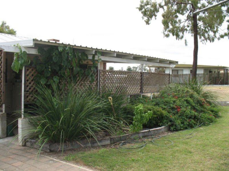 98 Pring Street, Wondai QLD 4606