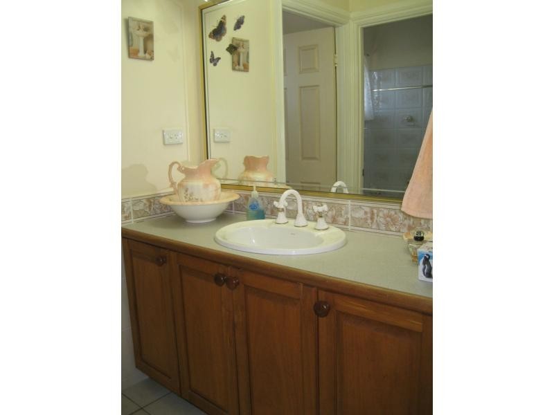 12 White Street, Cardwell QLD 4849