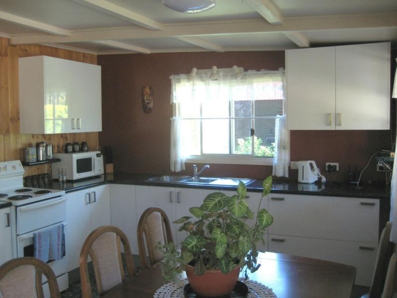 57155 Bruce Highway, Bilyana QLD 4854