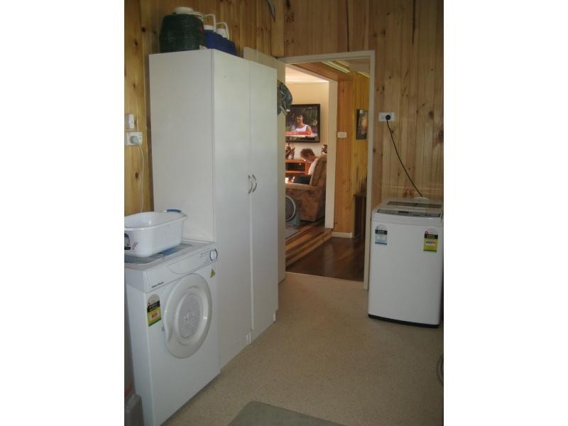 57155 Bruce Highway, Bilyana QLD 4854