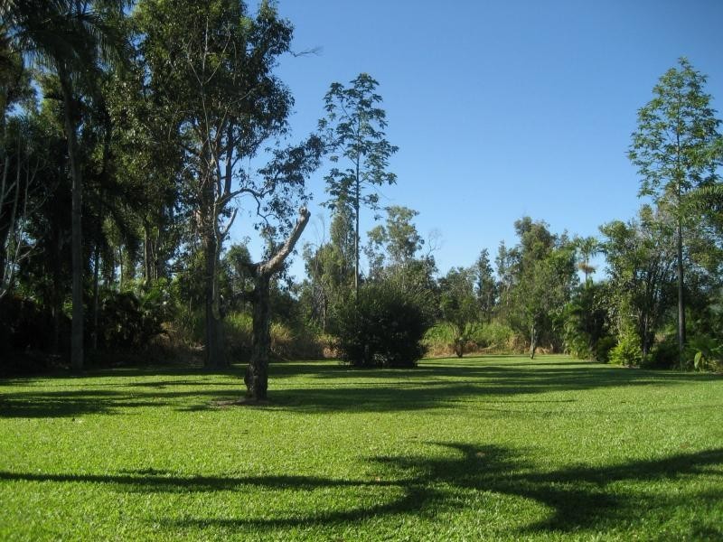 57155 Bruce Highway, Bilyana QLD 4854