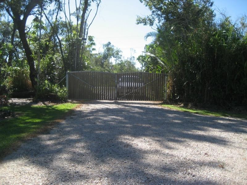 57155 Bruce Highway, Bilyana QLD 4854