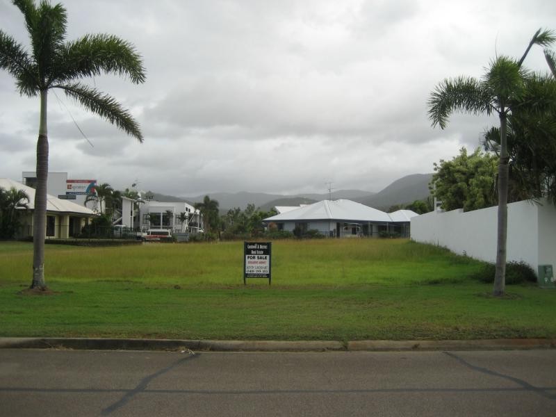 46 Keith Williams Drive, Cardwell QLD 4849