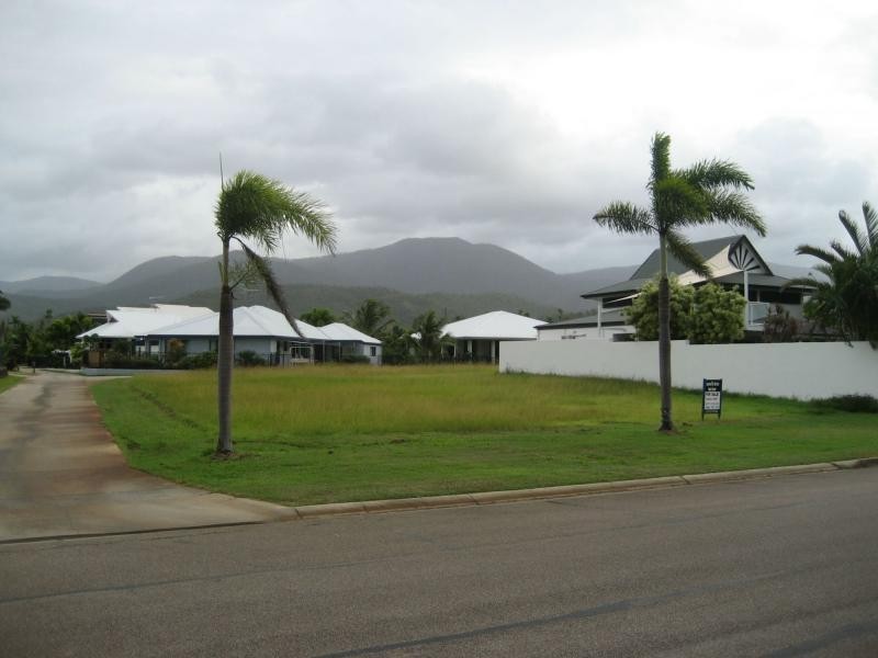 46 Keith Williams Drive, Cardwell QLD 4849