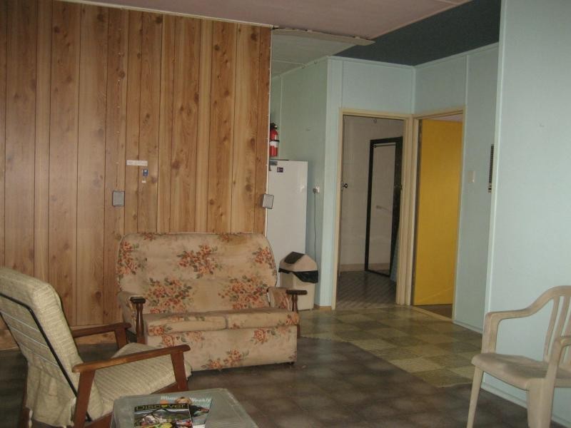 94 Bowen Street, Cardwell QLD 4849