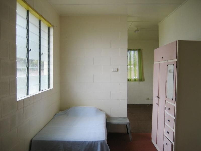 94 Bowen Street, Cardwell QLD 4849