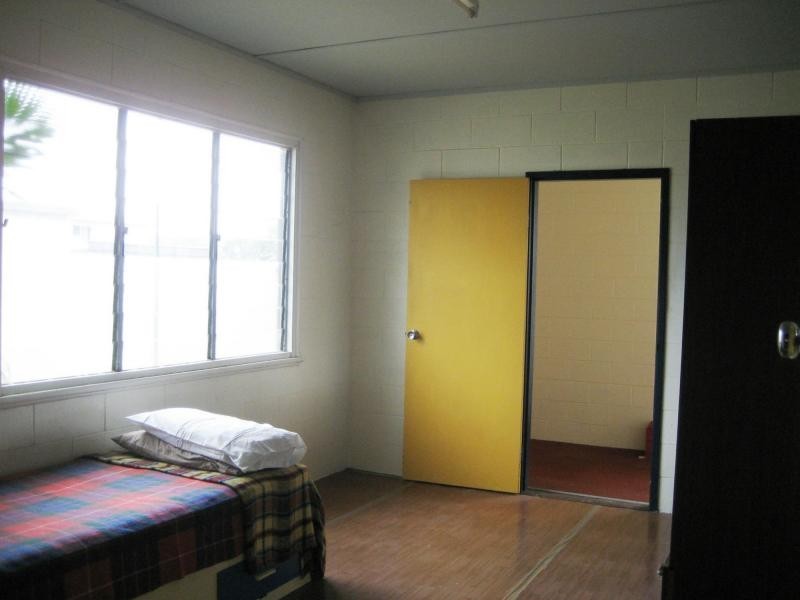 94 Bowen Street, Cardwell QLD 4849