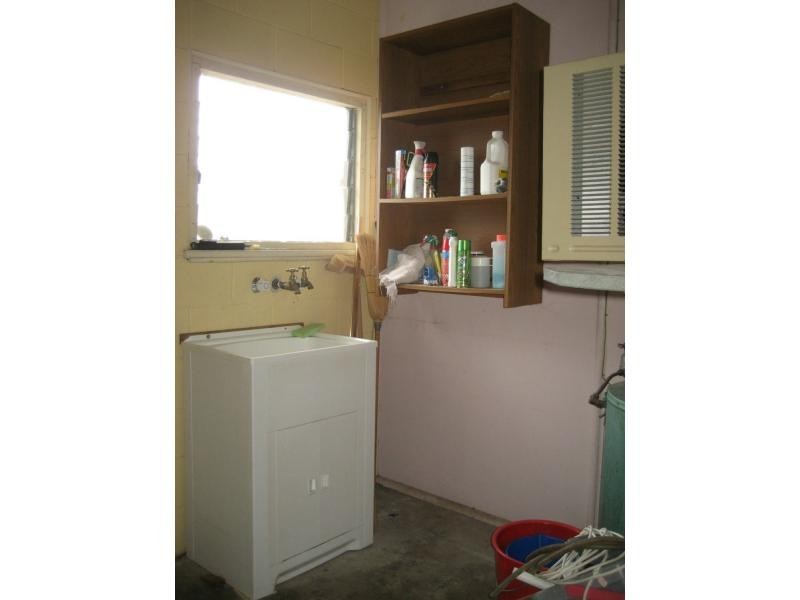 94 Bowen Street, Cardwell QLD 4849