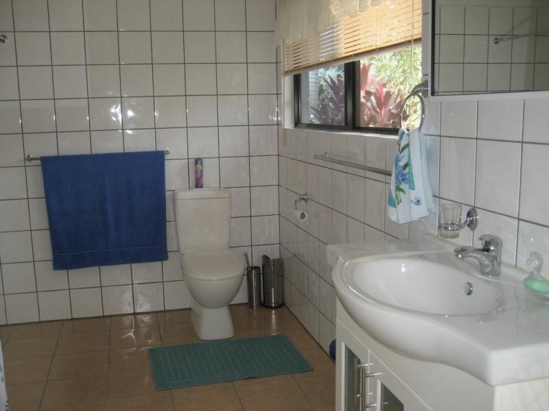 4 Clitheroe Street, Cardwell QLD 4849