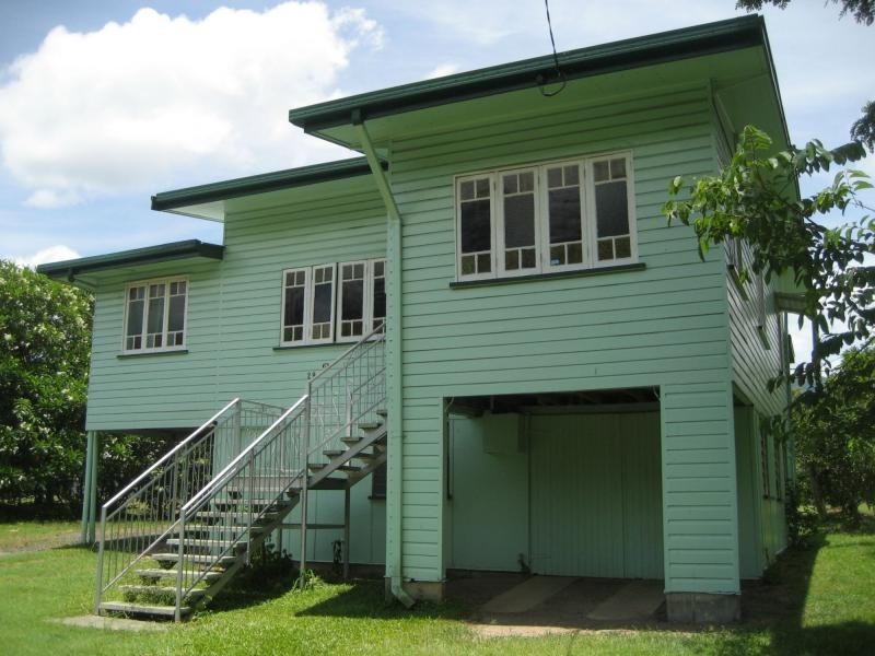 29 Victoria Street, Cardwell QLD 4849